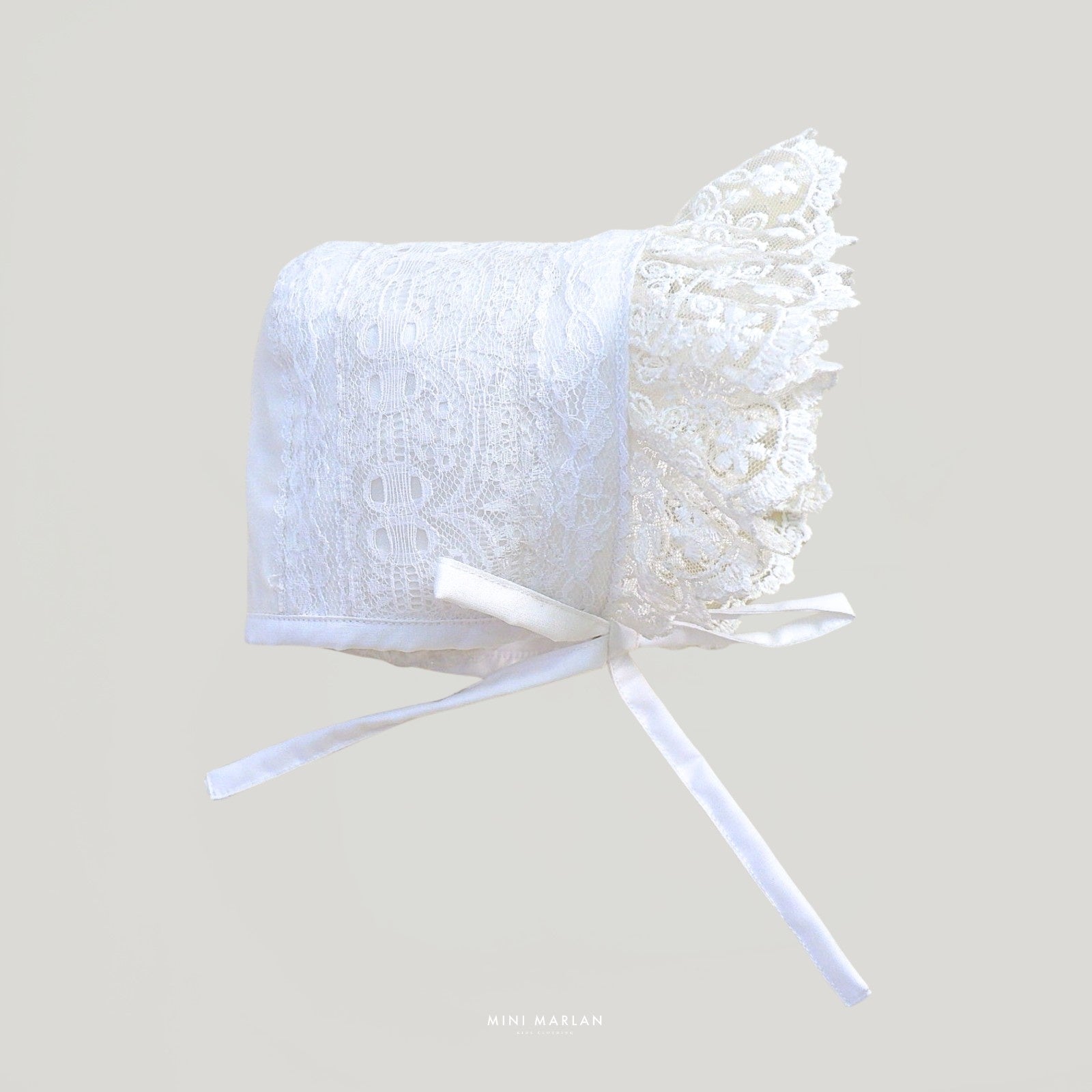 Celyn Lace Bonnet – Embroidered Cotton Lined Bonnet
