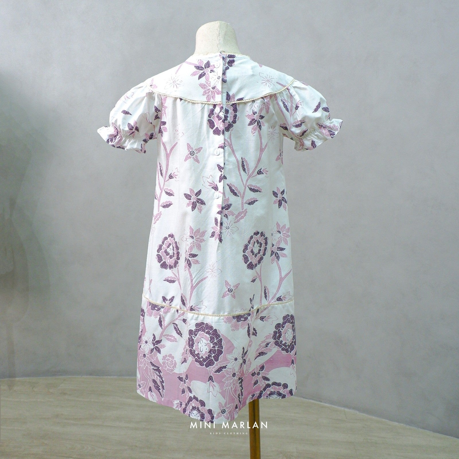 Pelita Batik Girl Dress – Contemporary Cultural Elegance
