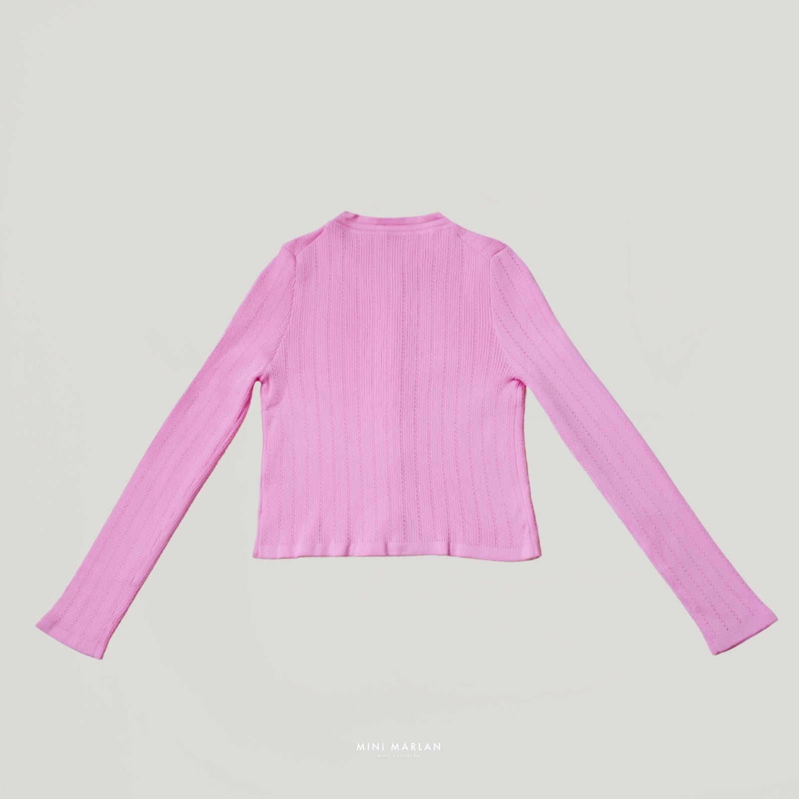 Jisoo Cardigan – Vibrant Modern Comfort