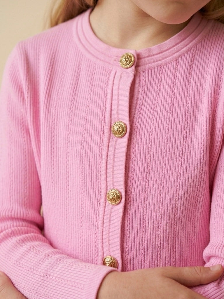 Jisoo Cardigan – Vibrant Modern Comfort