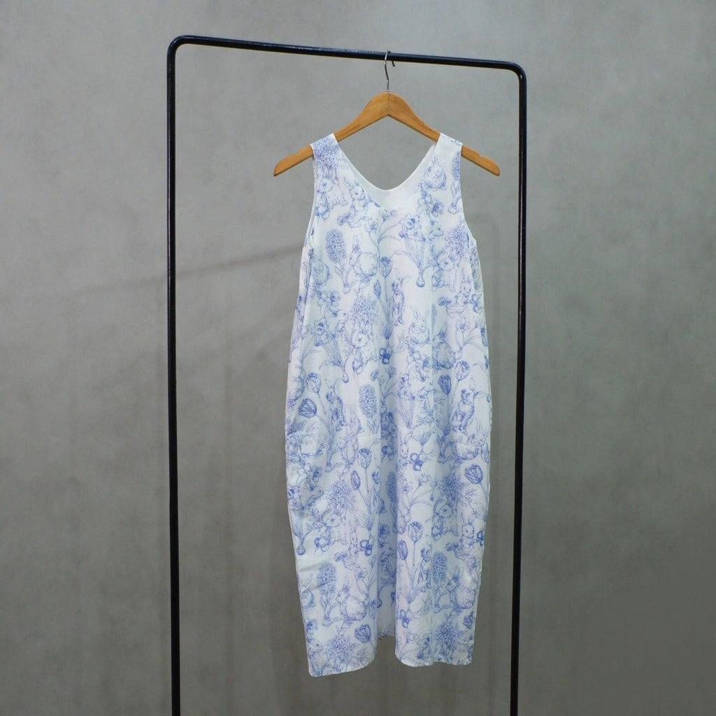 Bluebell Garden Woman Dress –  Sleeveless Relaxed Floral Dress