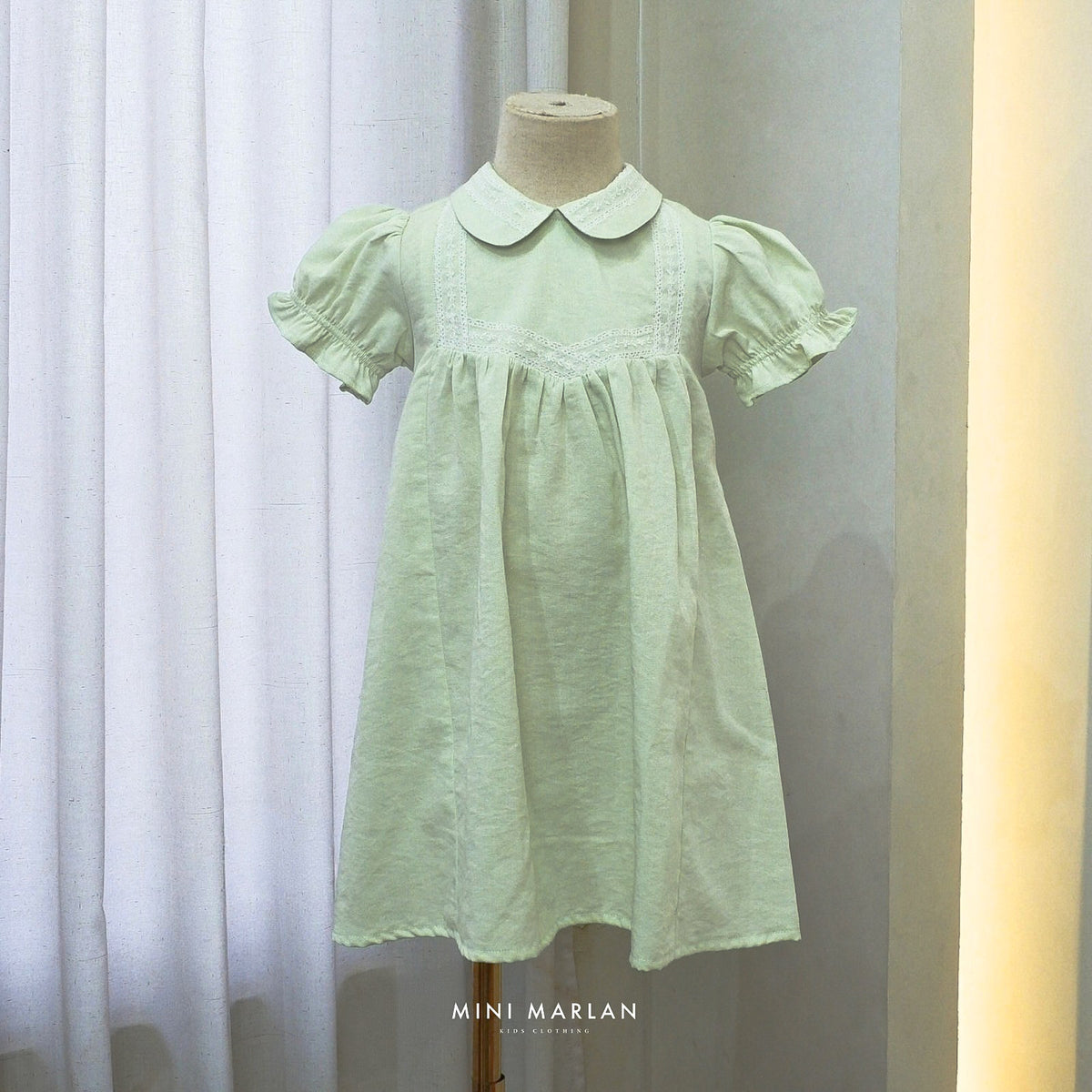 Pepa Green Dress – Classic Heritage Puff-Sleeve Poplin Dress