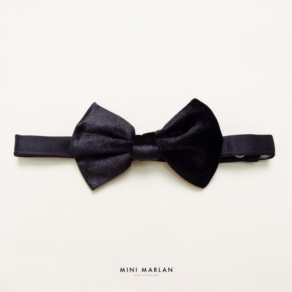 Ivy Velvet Black Bowtie – English Velvet Adjustable Bow Tie