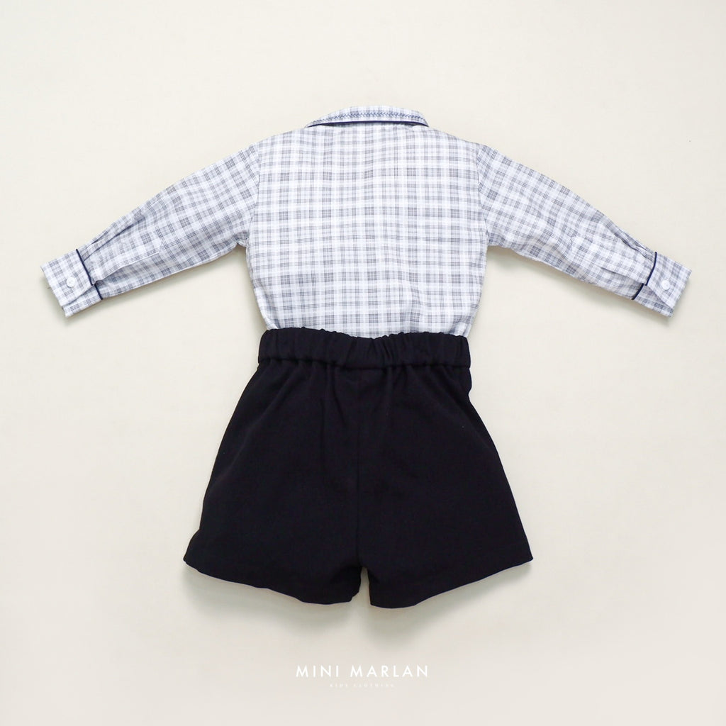 Ivy Overall Boy Shorts – Black Semi-Wool Festive Overall