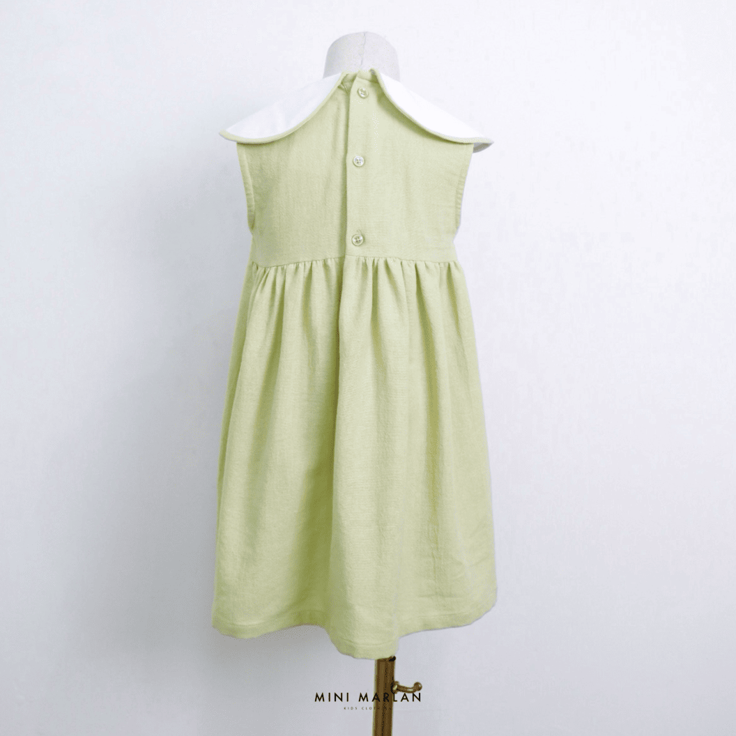 Tinker Green Girl Dress – Heritage Linen Dress with Peter Pan Collar