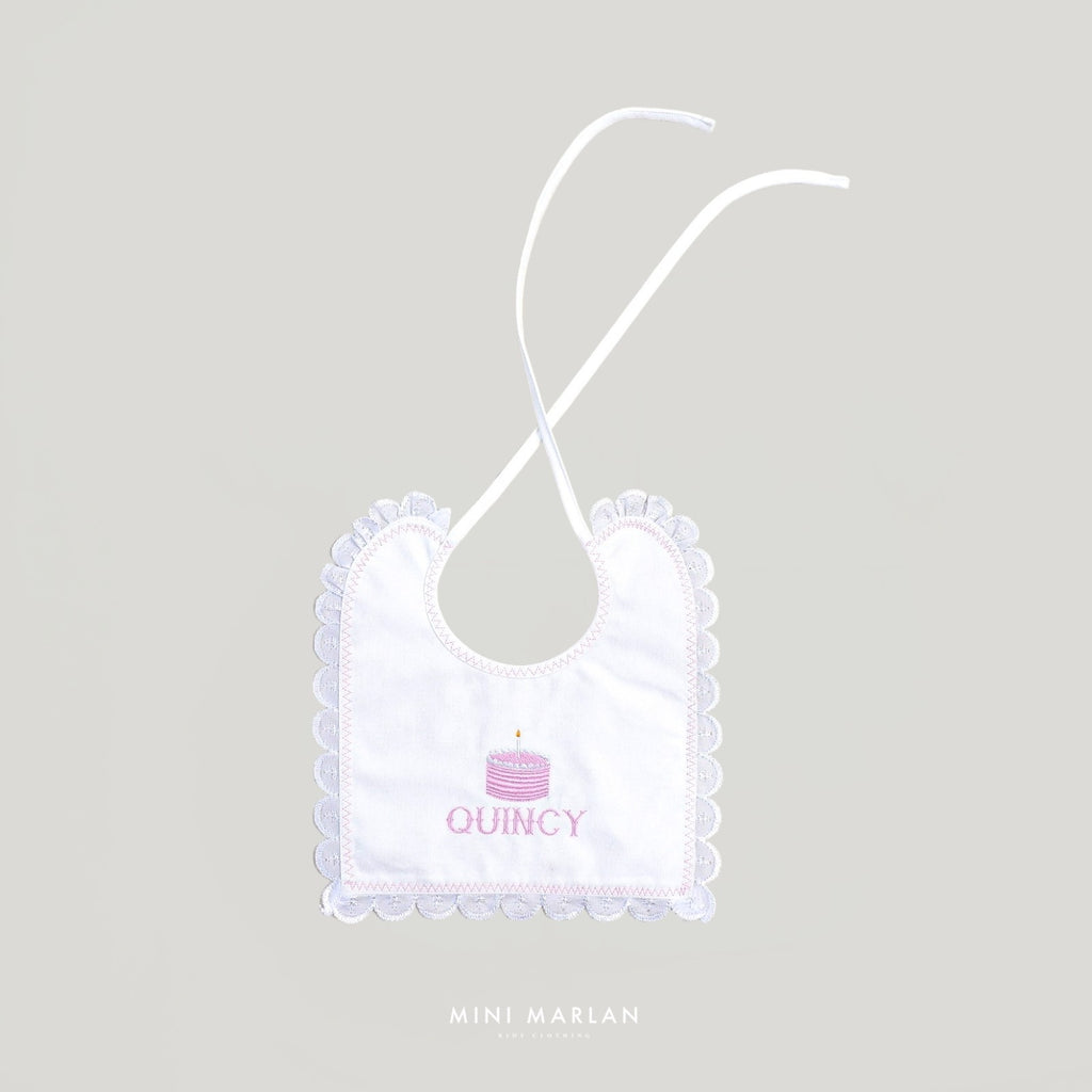Hanna Scalloped Bib – The Heirloom Keepsake