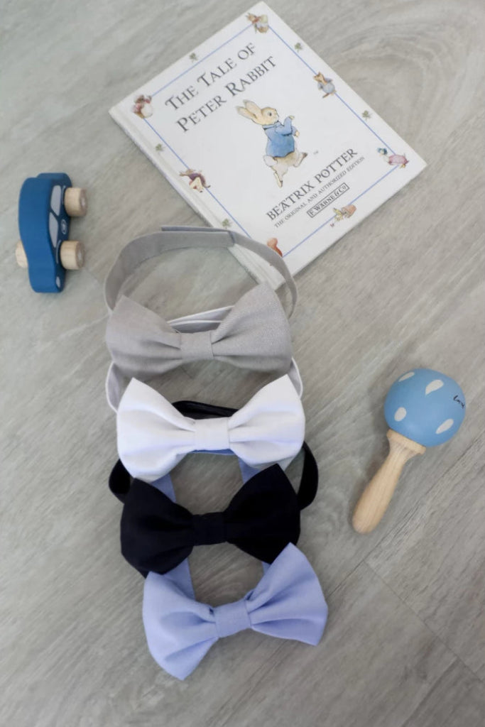 English Knitted Bow Tie – The Classic Gentleman’s Accessory