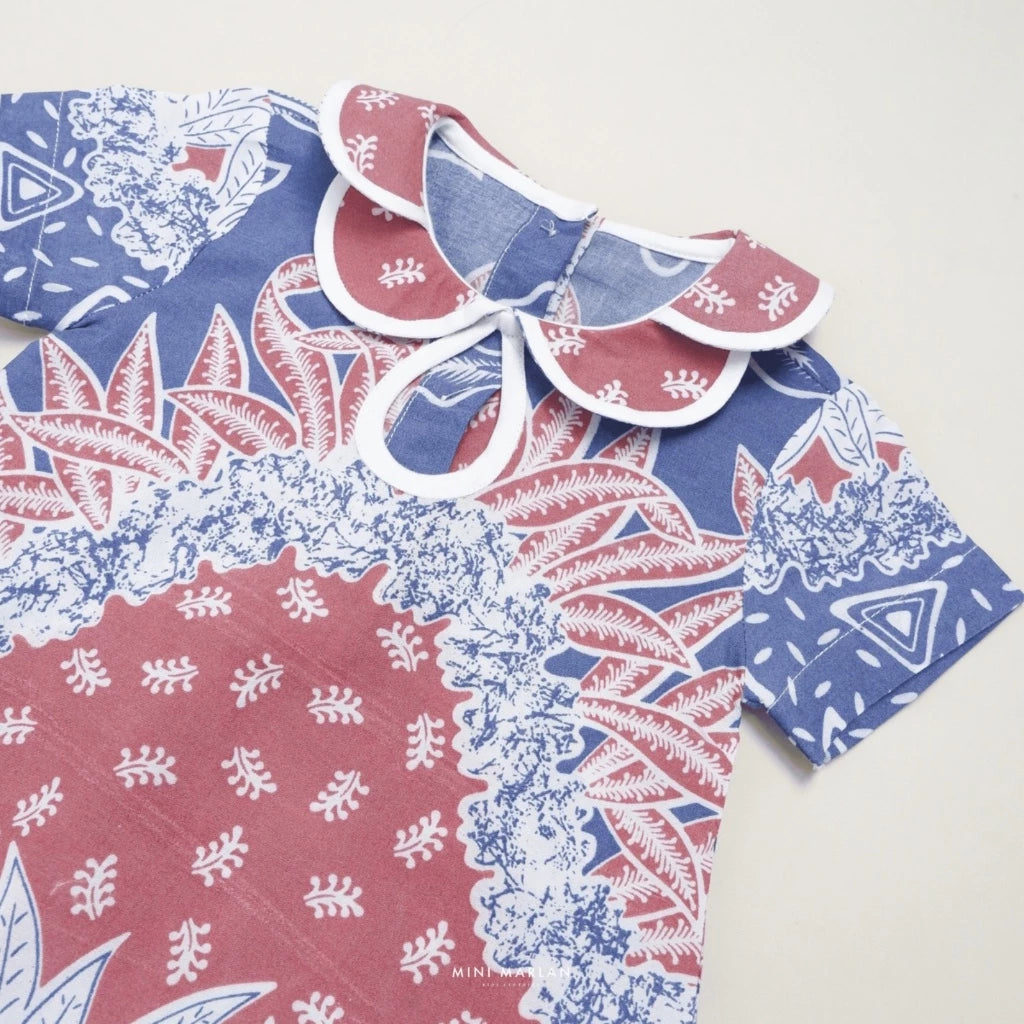 Aksa Batik Girl Dress – Contemporary Cultural Elegance