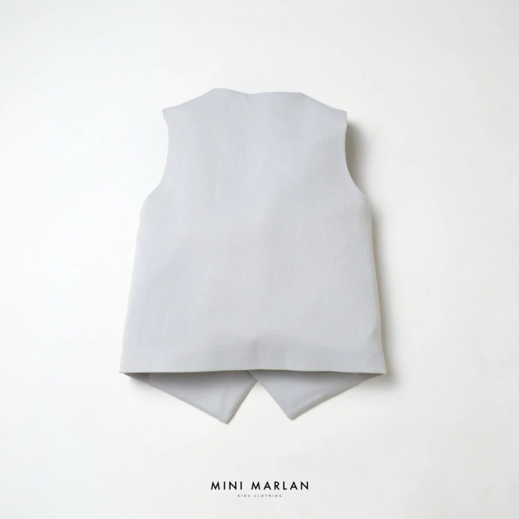 Connor Light Grey Vest – Refined Summer Sophistication